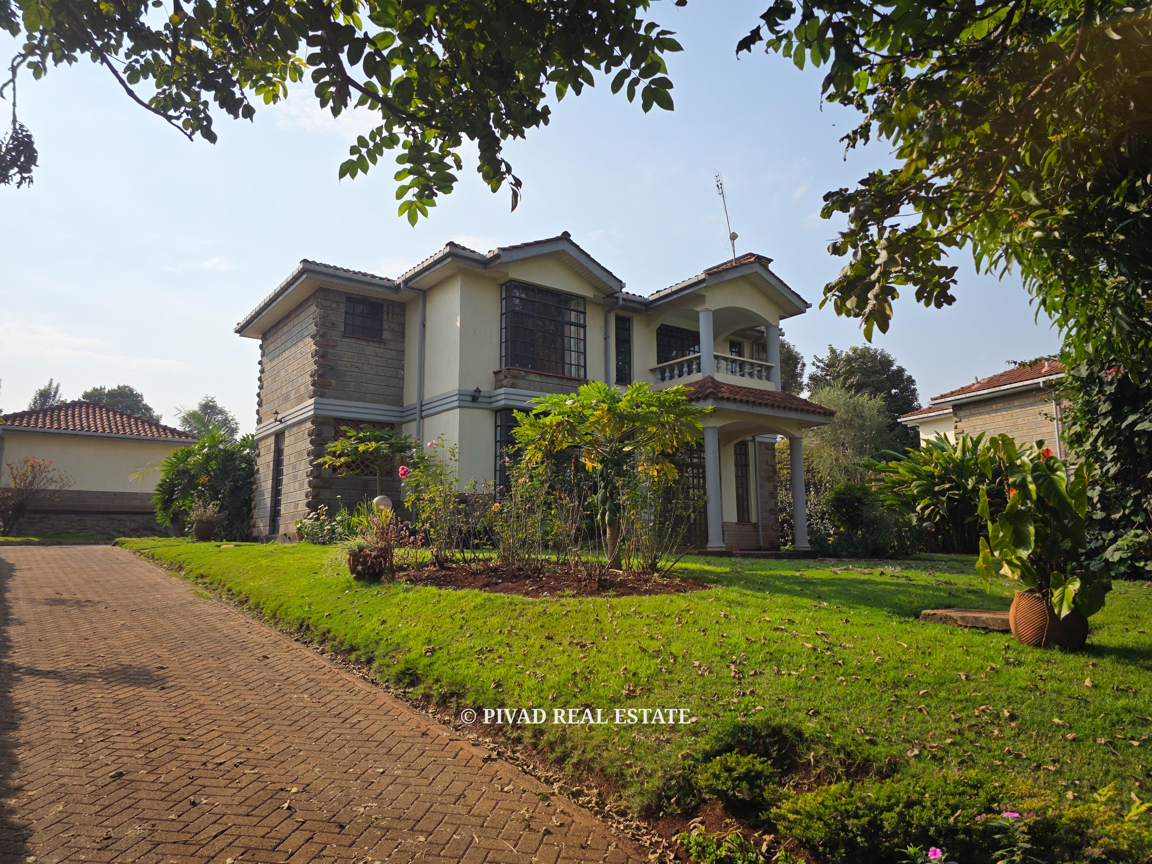 4 Bedroom House available for Sale in Rosslyn Estate