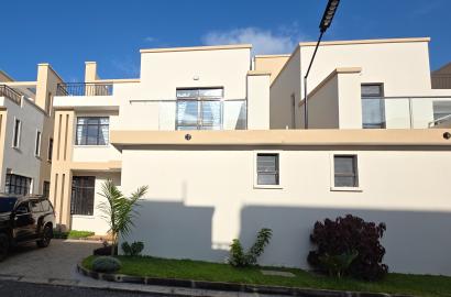 Newly Built 4 Bedroom townhouse available for Sale in Membley Estate