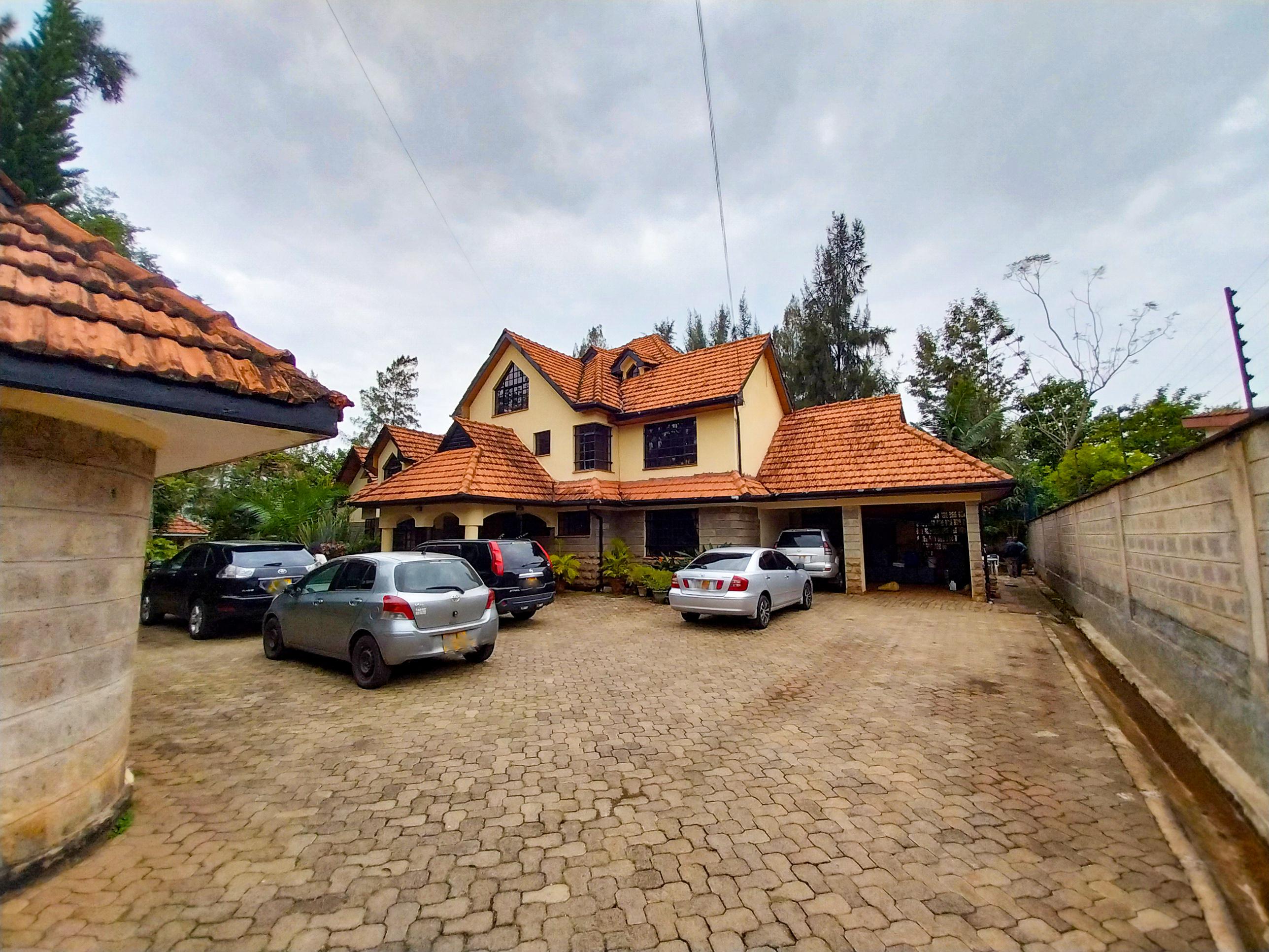 5 Bedroom House on Quick sale in Runda Mimosa