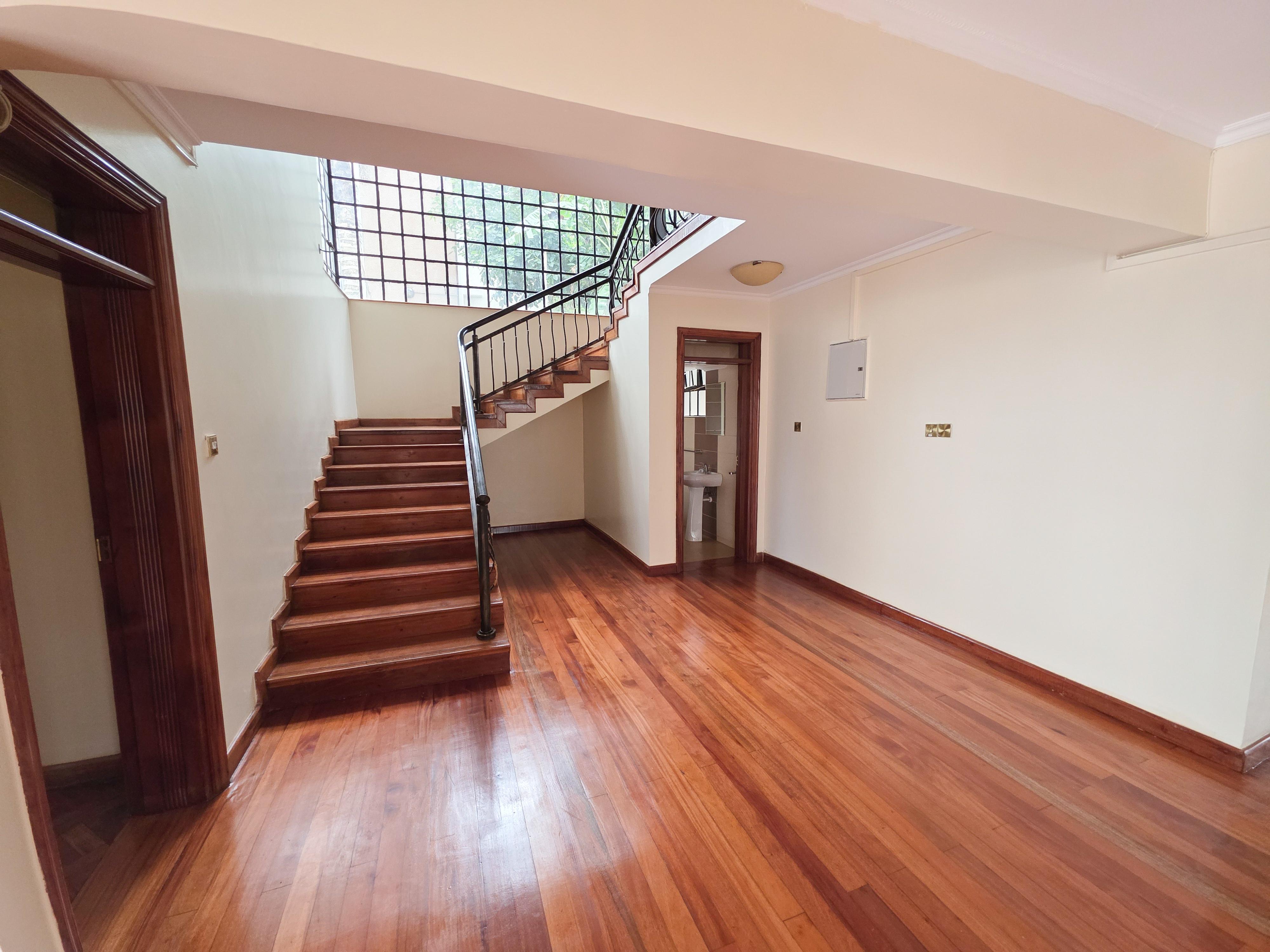 4 bedroom townhouse available for Rent in Kiambu Road