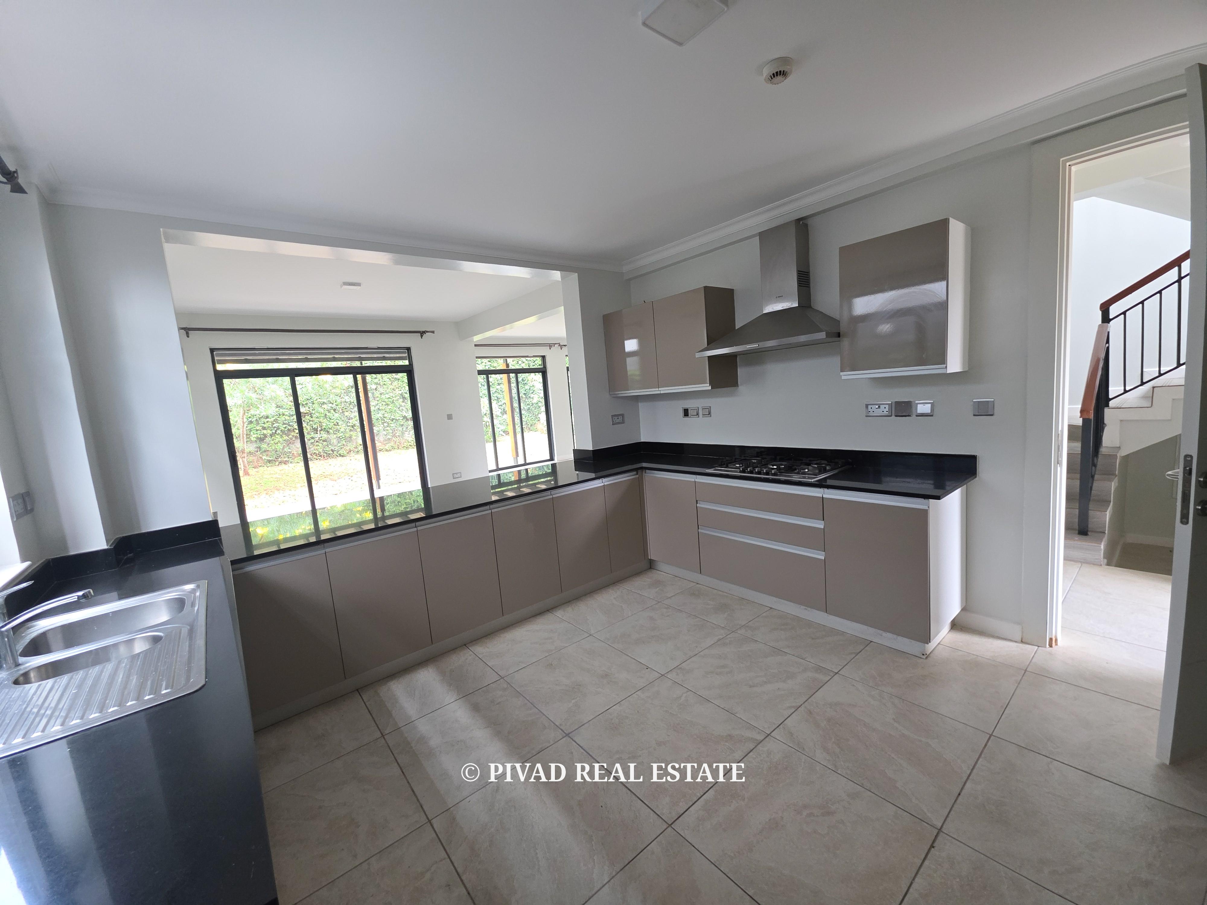 4 Villa Available For Resale in Five star Paradise estate, Kiambu Rd
