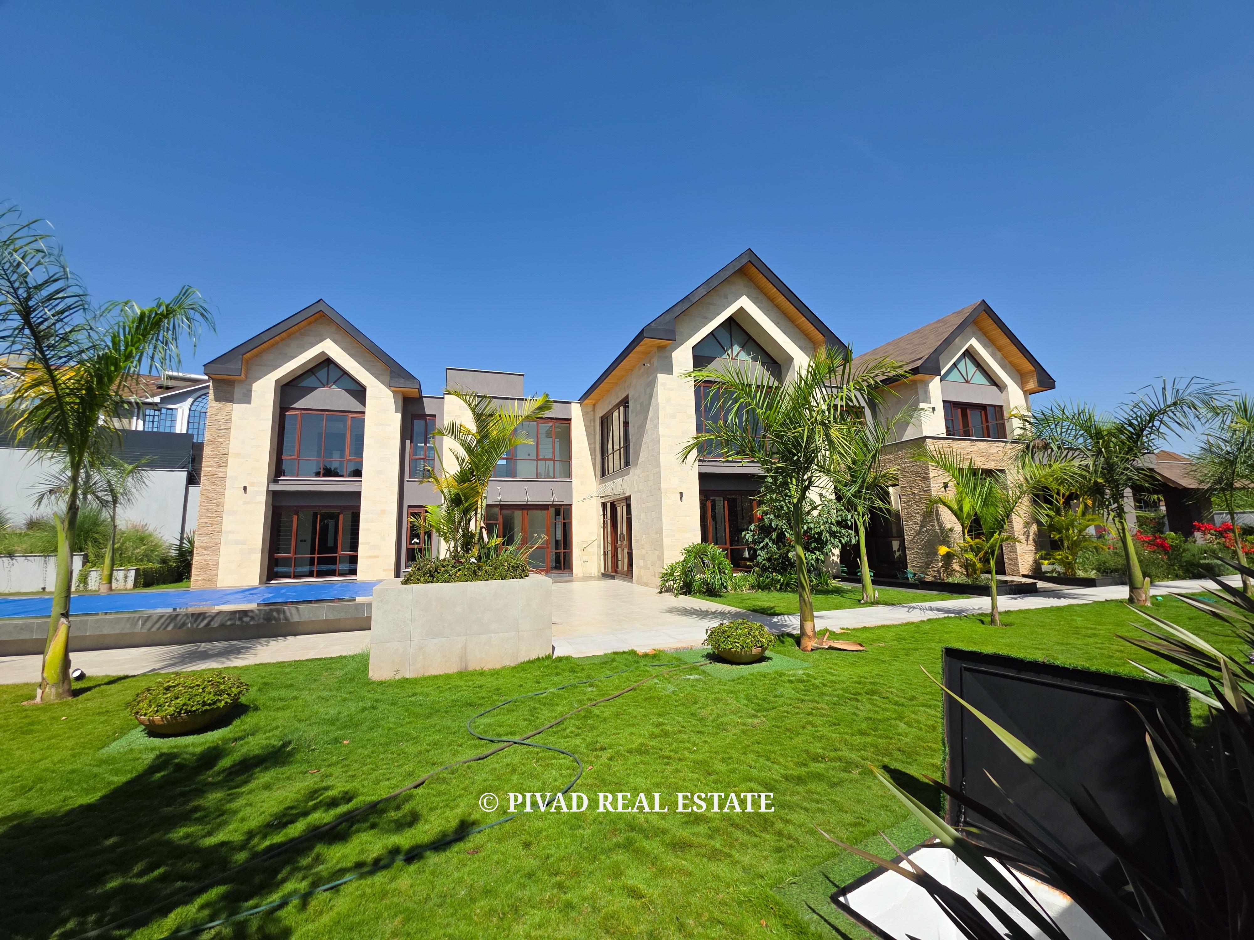 4 Bedroom House For Sale in Runda