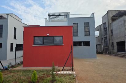 143 Brookview Estate in Membley