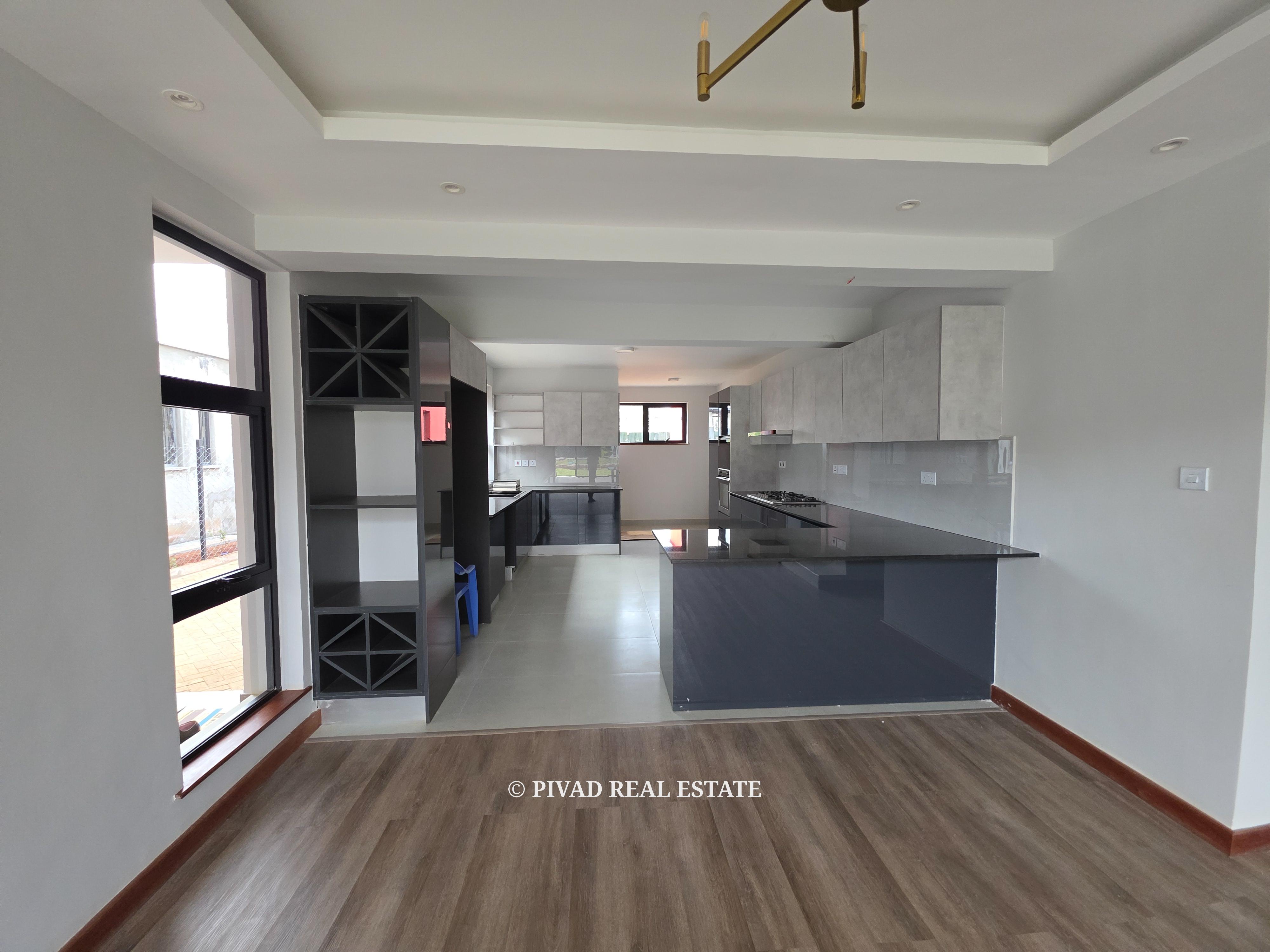 143 Brookview Estate in Membley