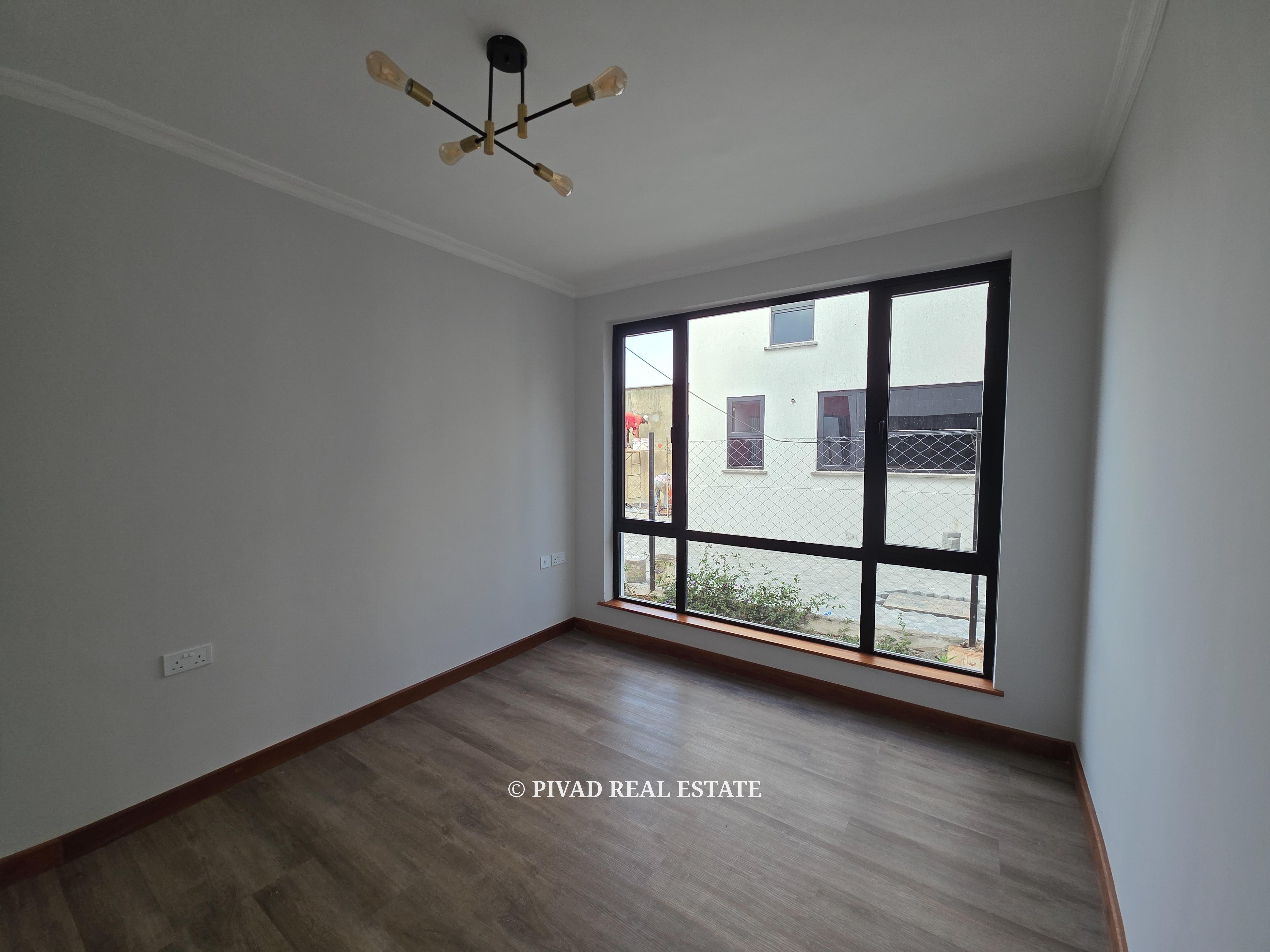 143 Brookview Estate in Membley