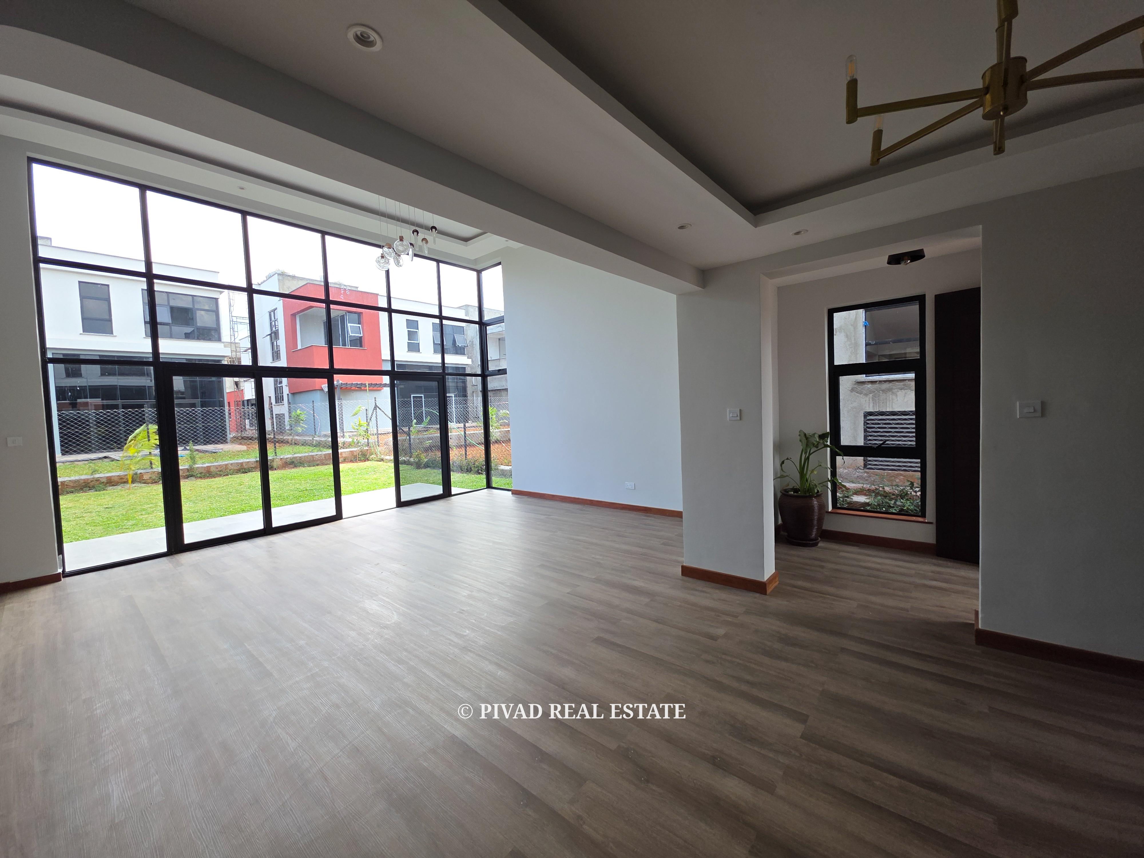 143 Brookview Estate in Membley