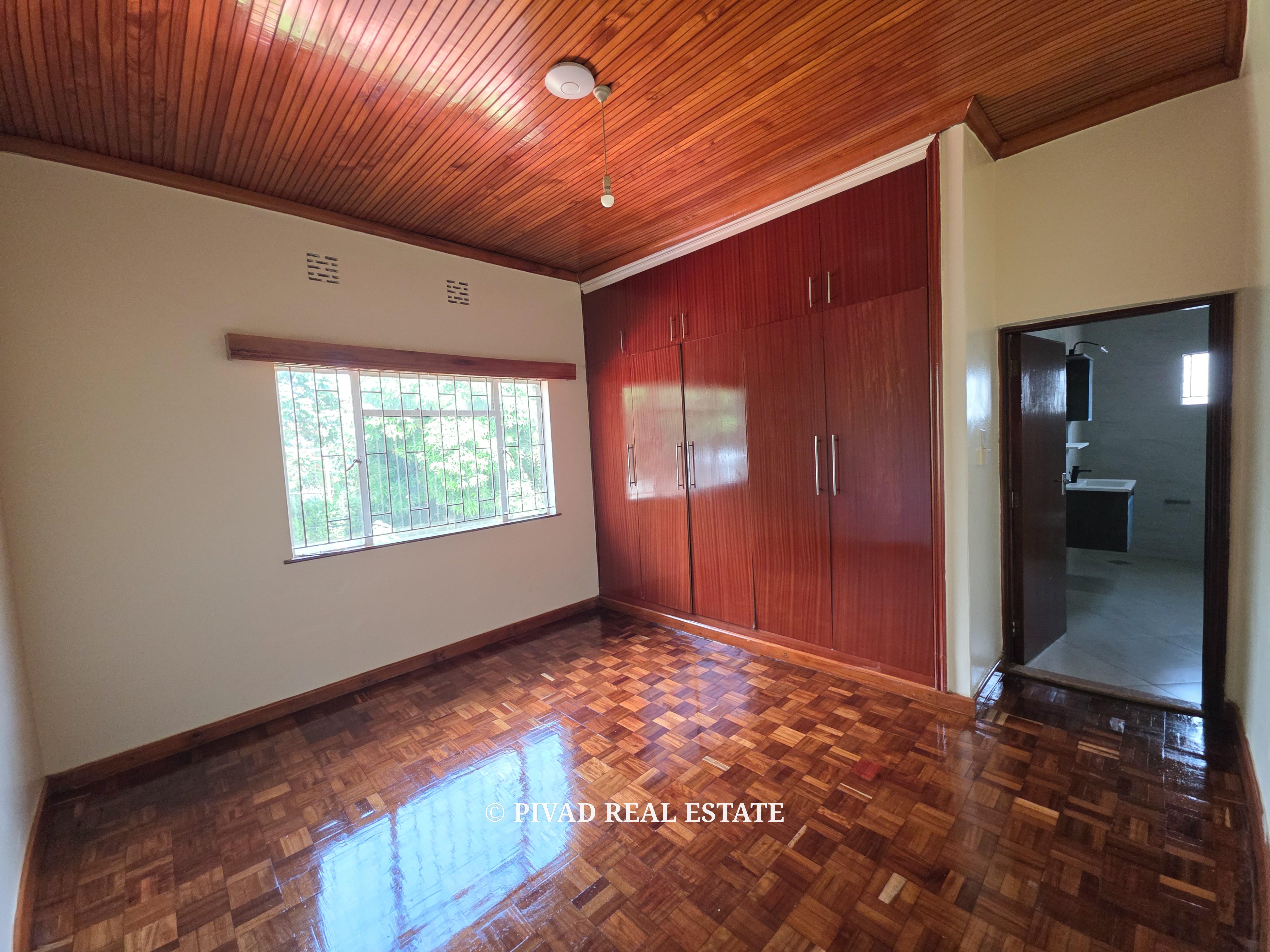 4 Bedroom House available for Rent at 450k in Rosslyn Estate