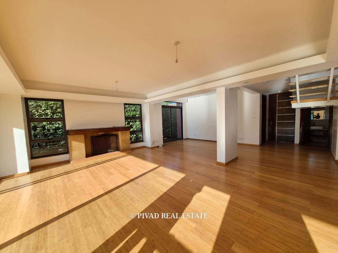 4 Bedroom Townhouse available for Sale in Sarabi Garden Estate