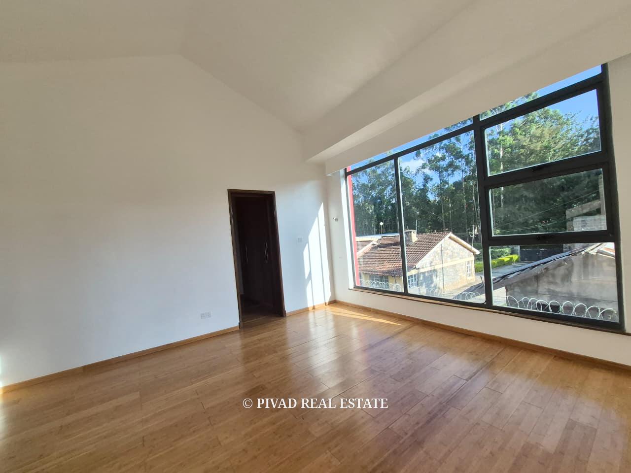 4 Bedroom Townhouse available for Sale in Sarabi Garden Estate