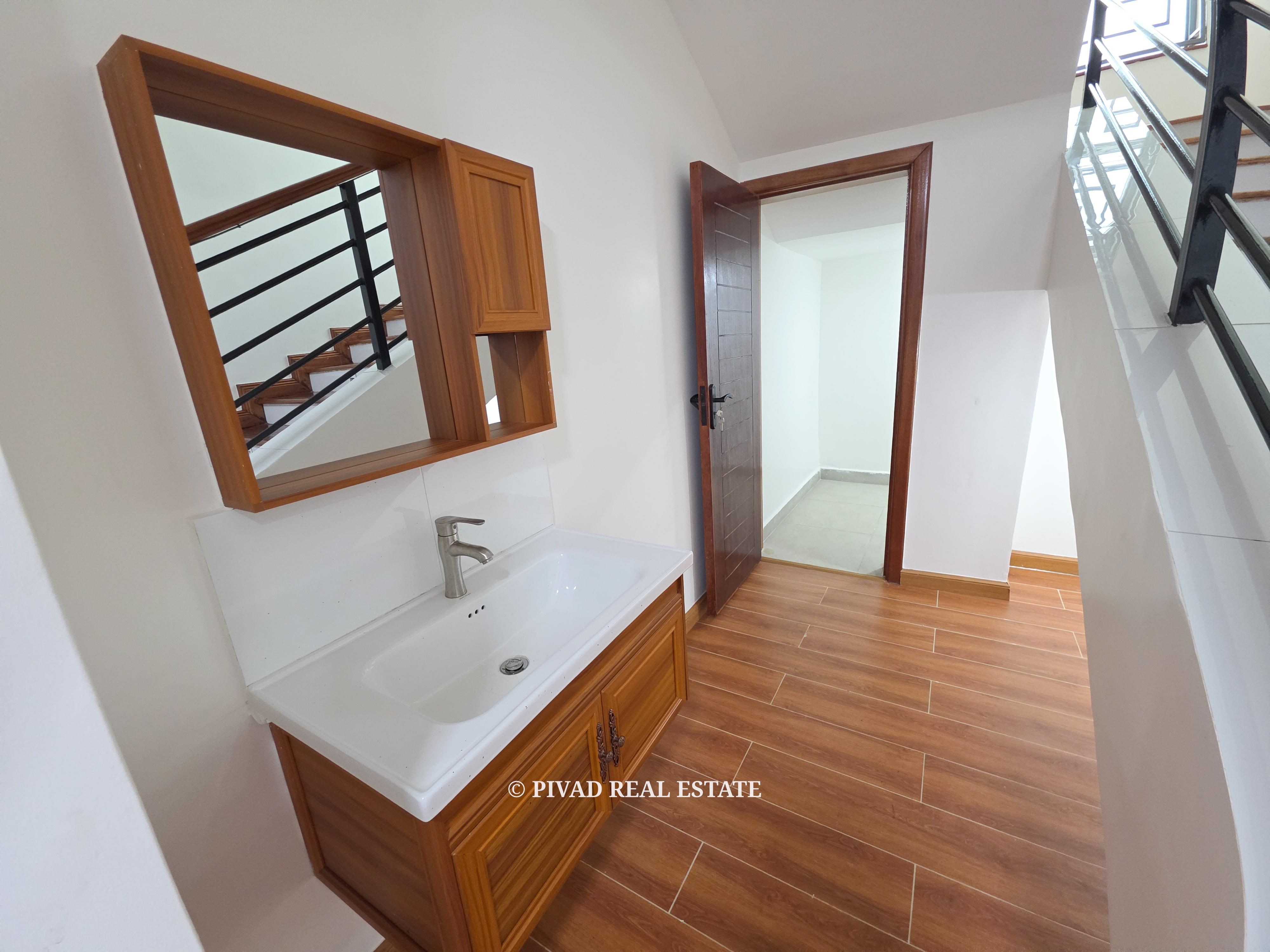 Modern 5 Bedroom house available for sale in Thika