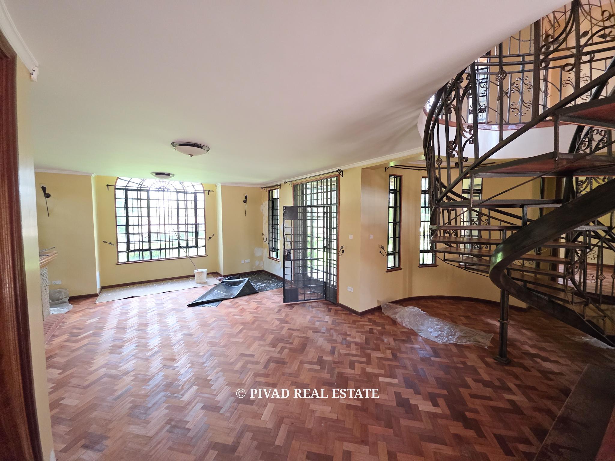 5 Bedroom House avialable for Rent in Runda