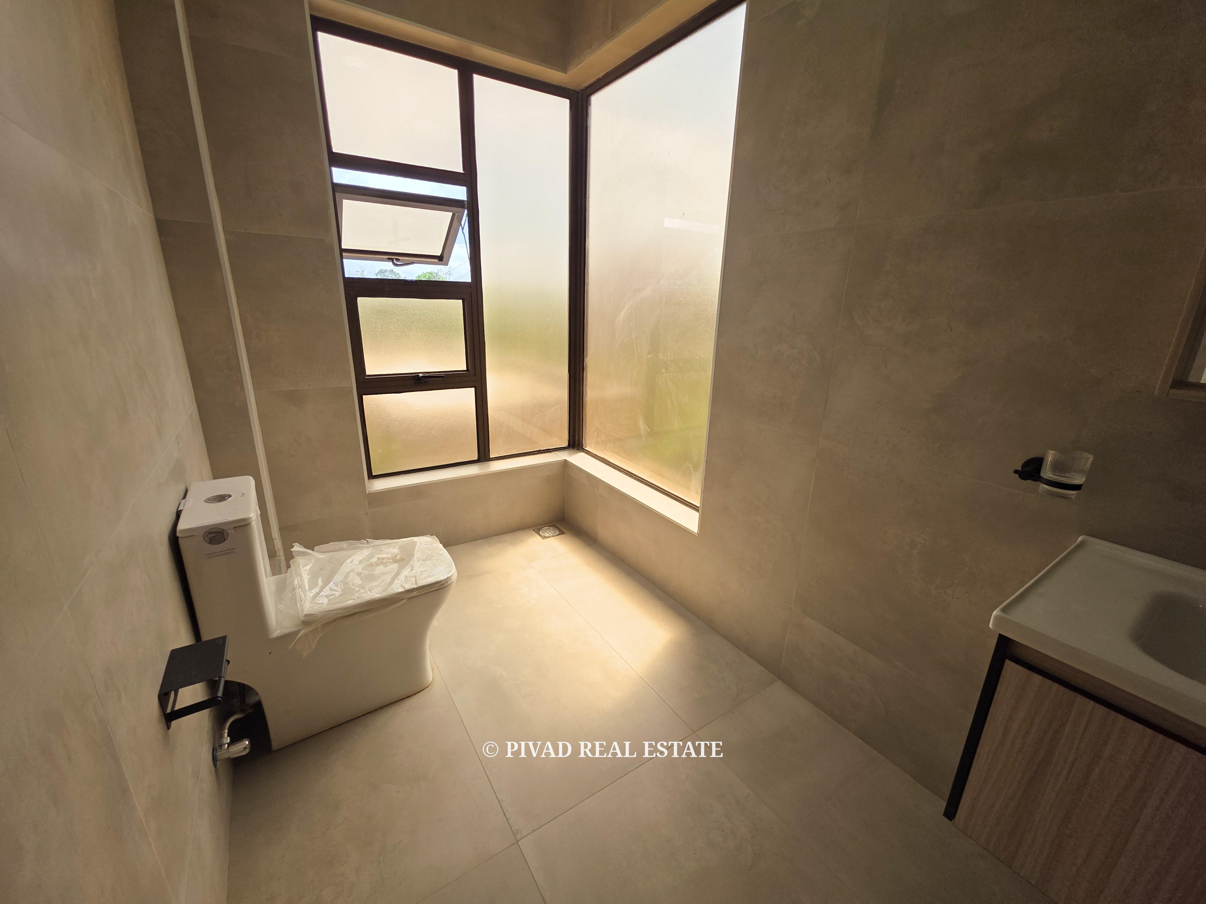 Modern 5 bedroom house available for sale in Karen Hardy