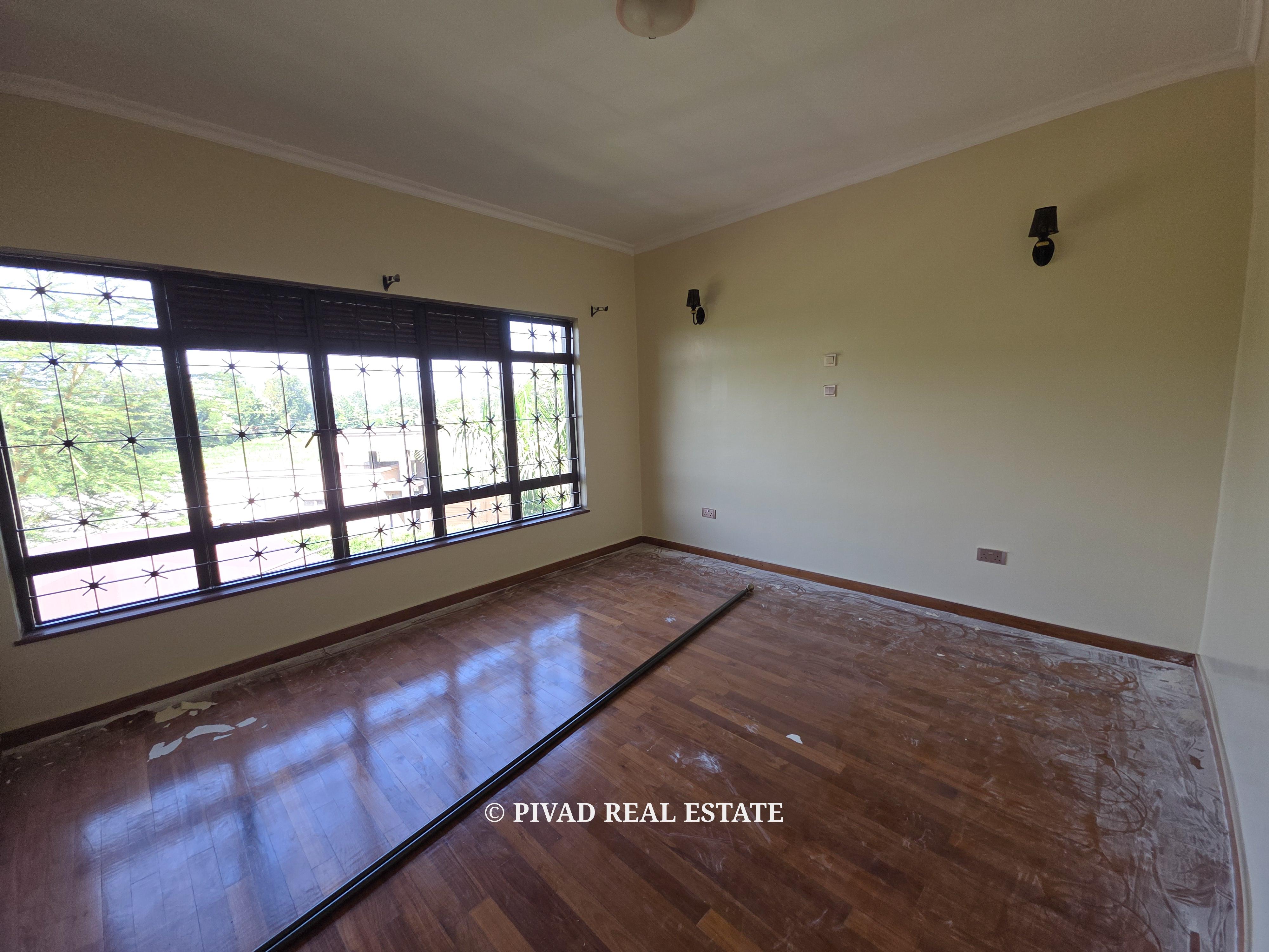 Modern 5 Bedroom House available for Rent In Runda