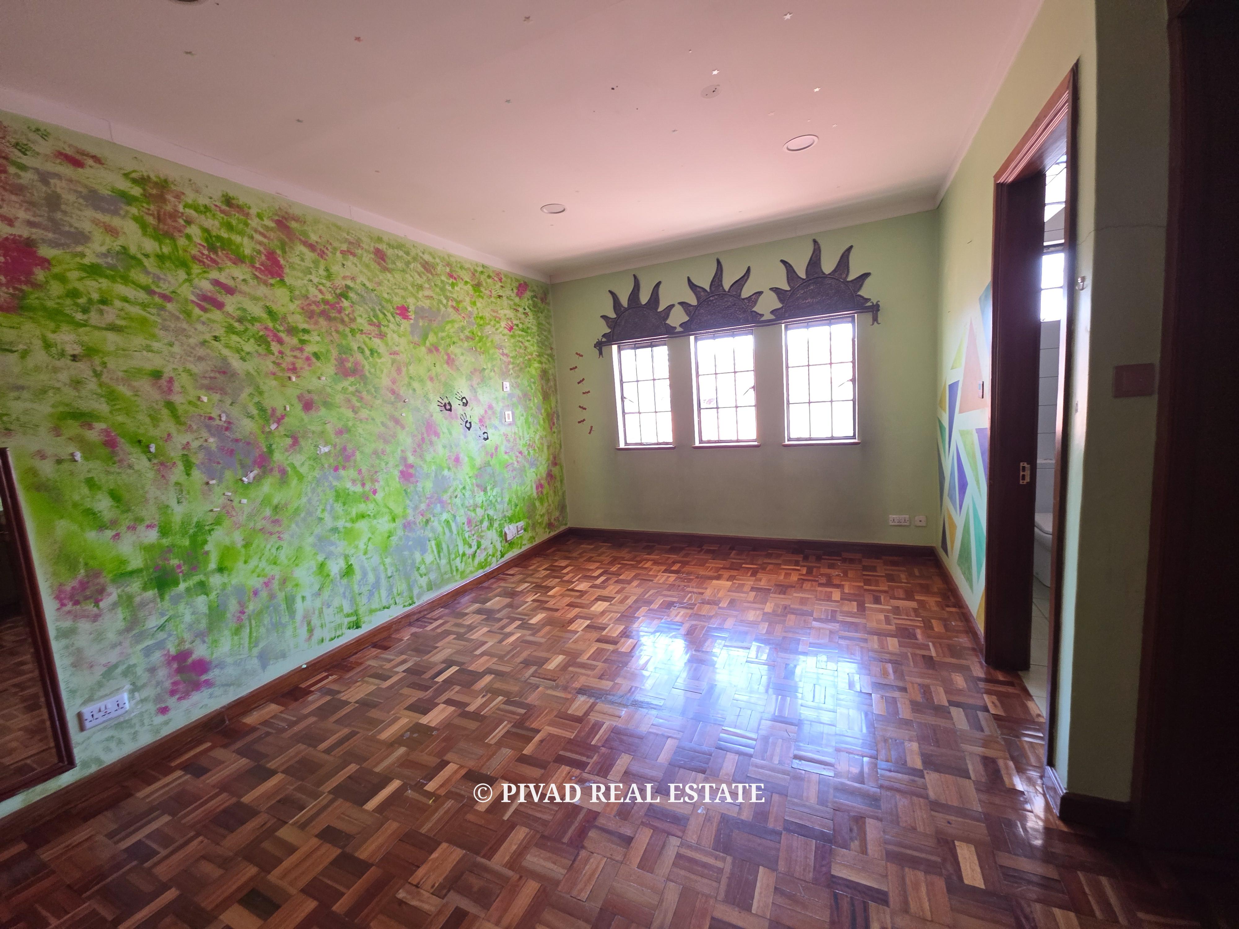5 Bedroom house available for Sale in Westlands Grevillea Area
