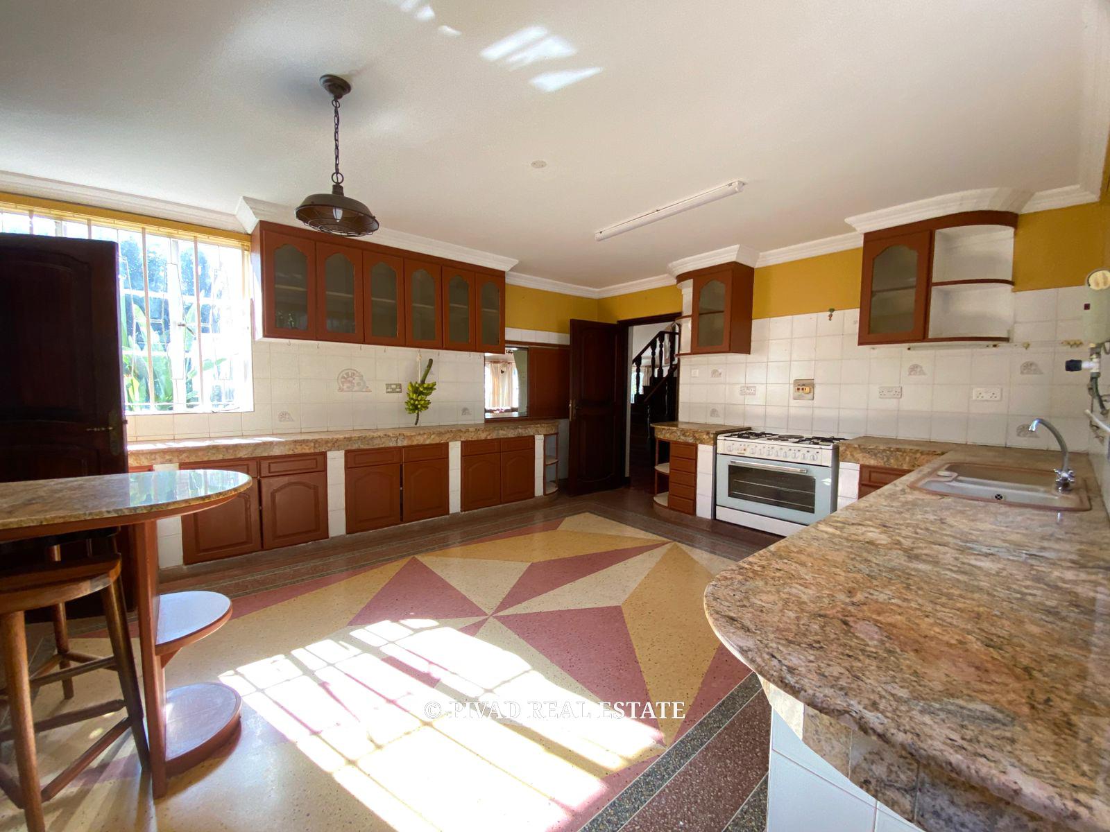 4 Bedroom House Available For Sale in Runda