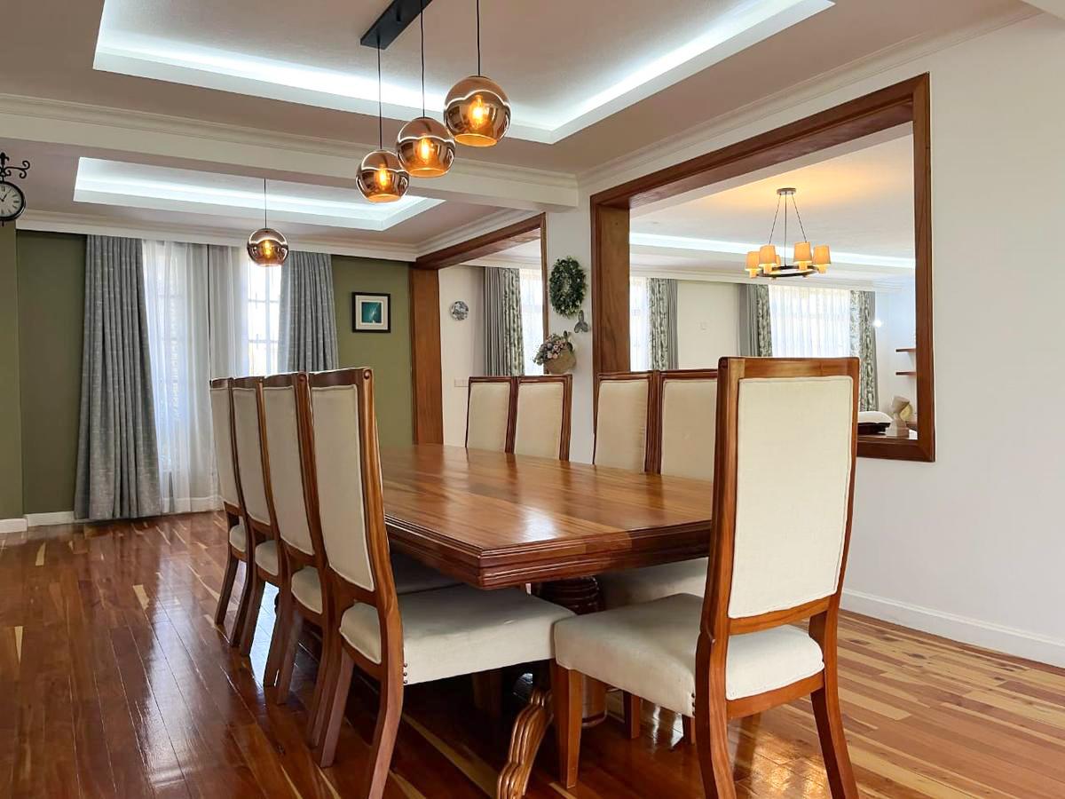 6 bedroom House Available For Sale In Karen