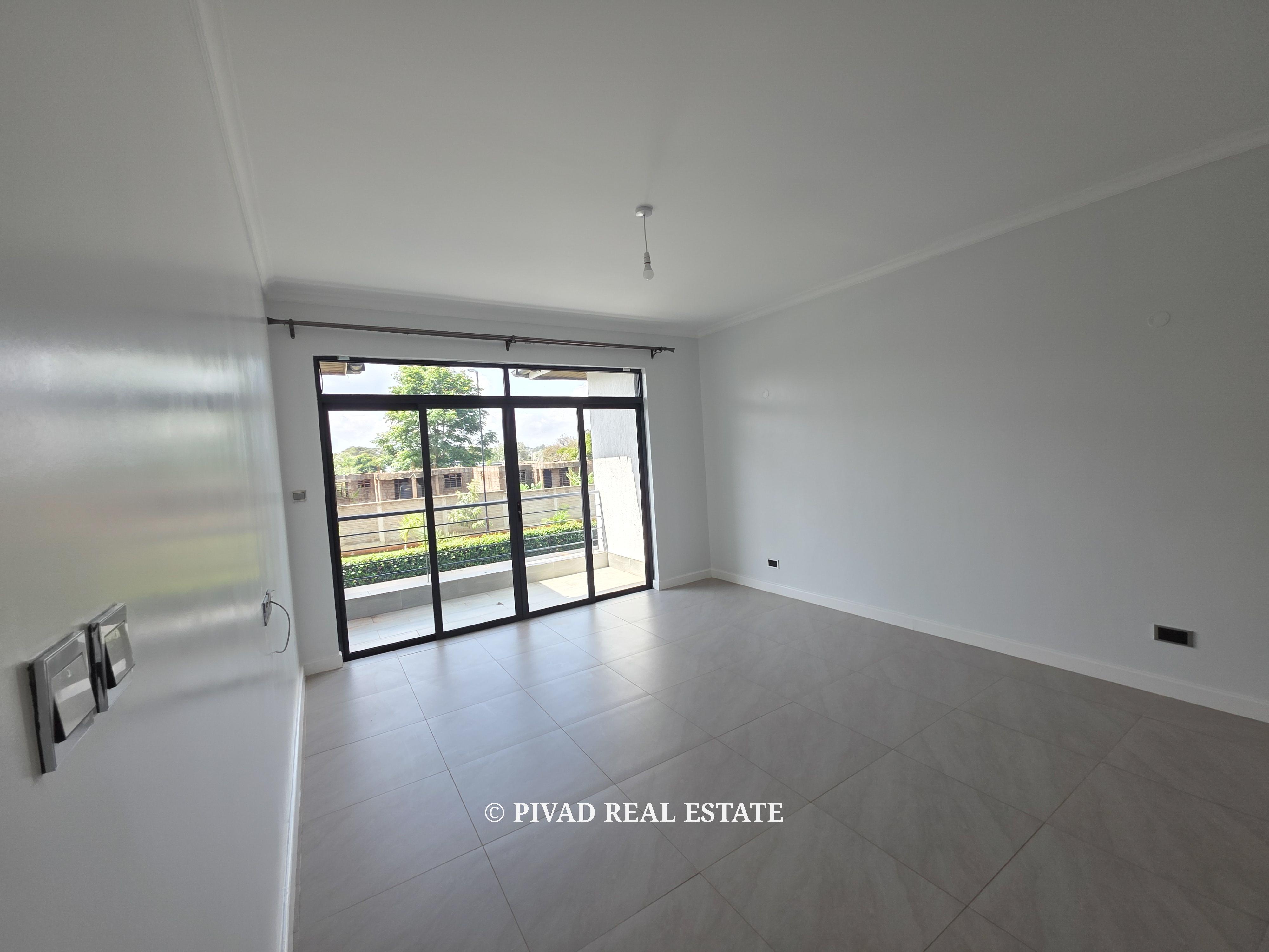 5 Bedroom Villa Available For Sale in Five star Paradise Estate