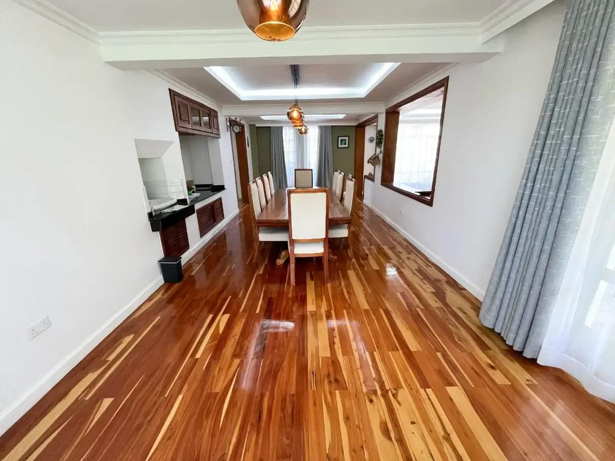 6 Bed House with Staff Quarters in Karen