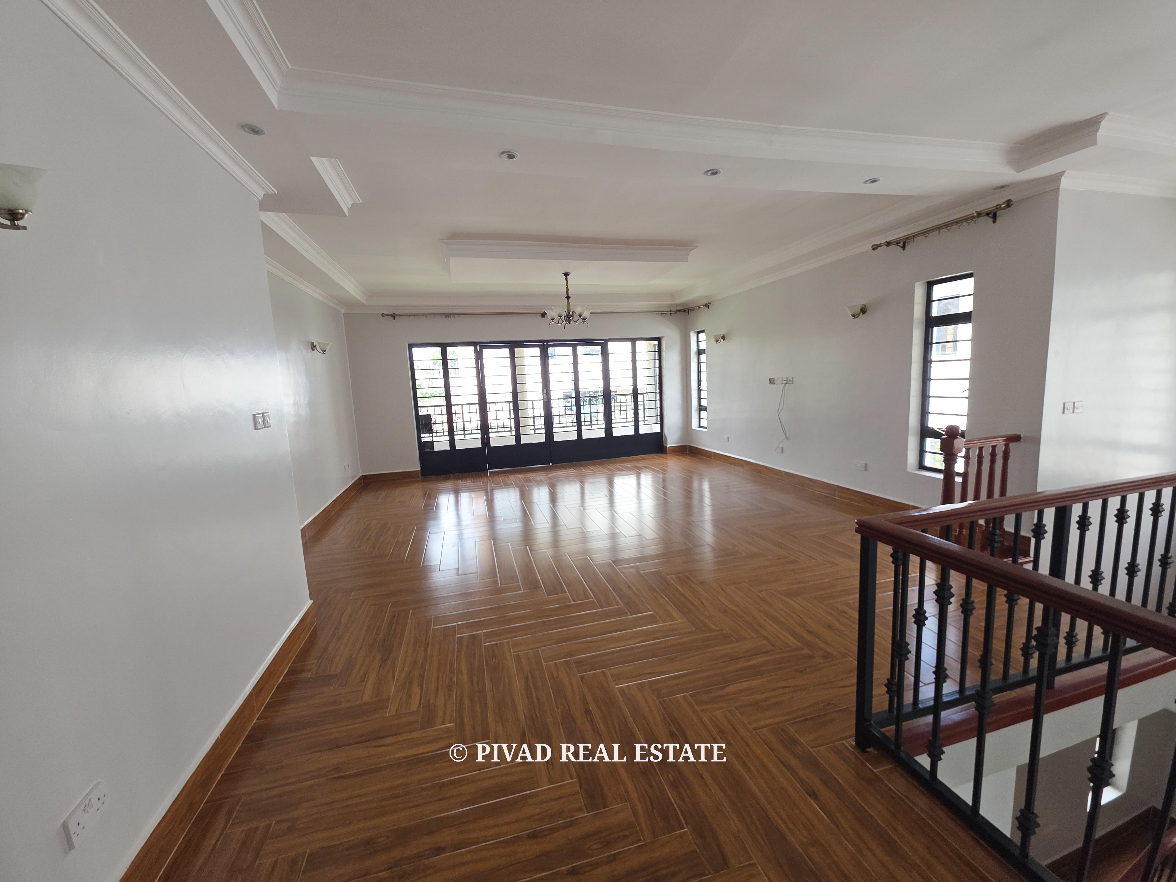 5 Bedroom Hose For Rent at Runda Paradise