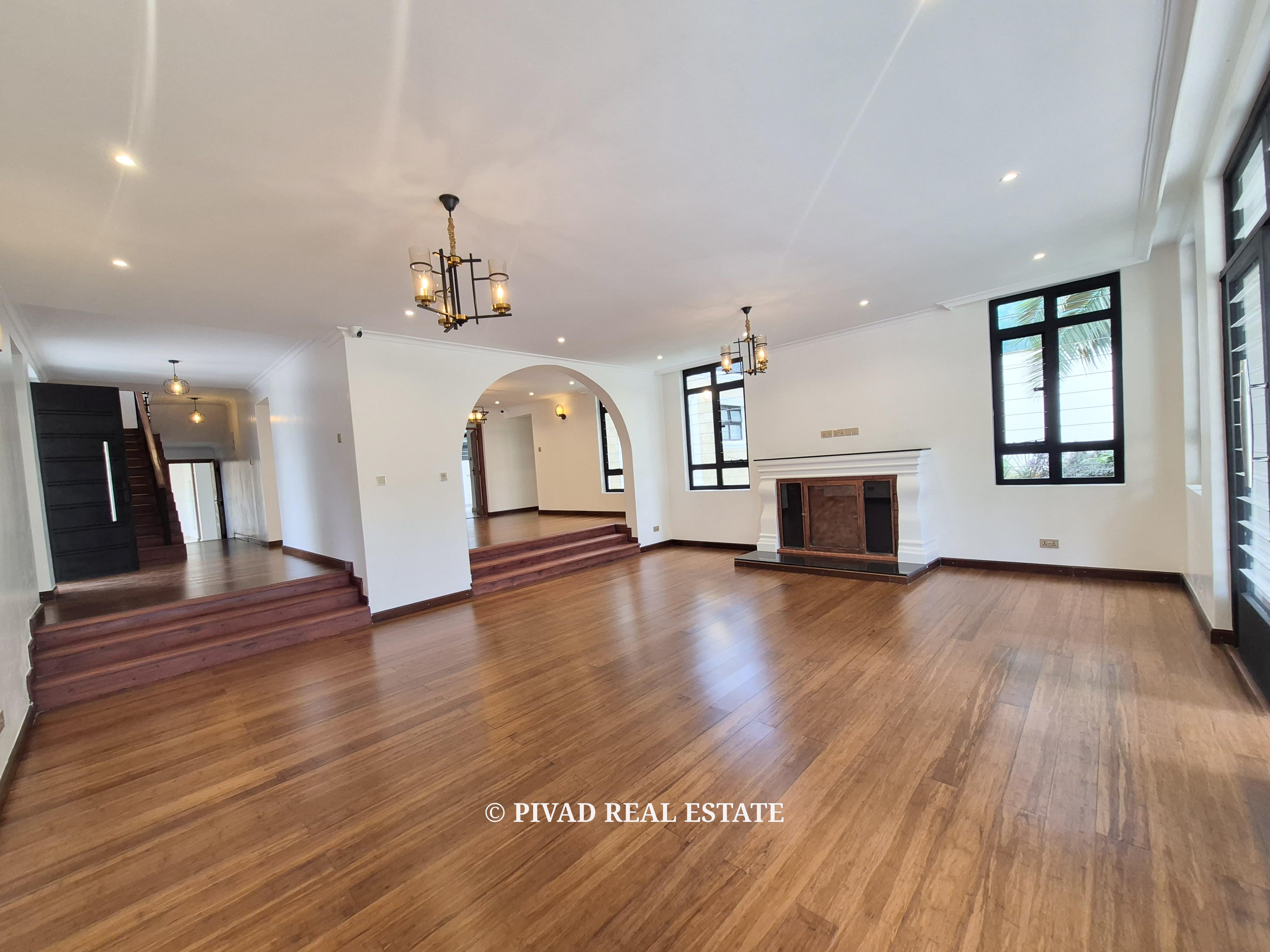5 Bedroom House For Sale in Runda
