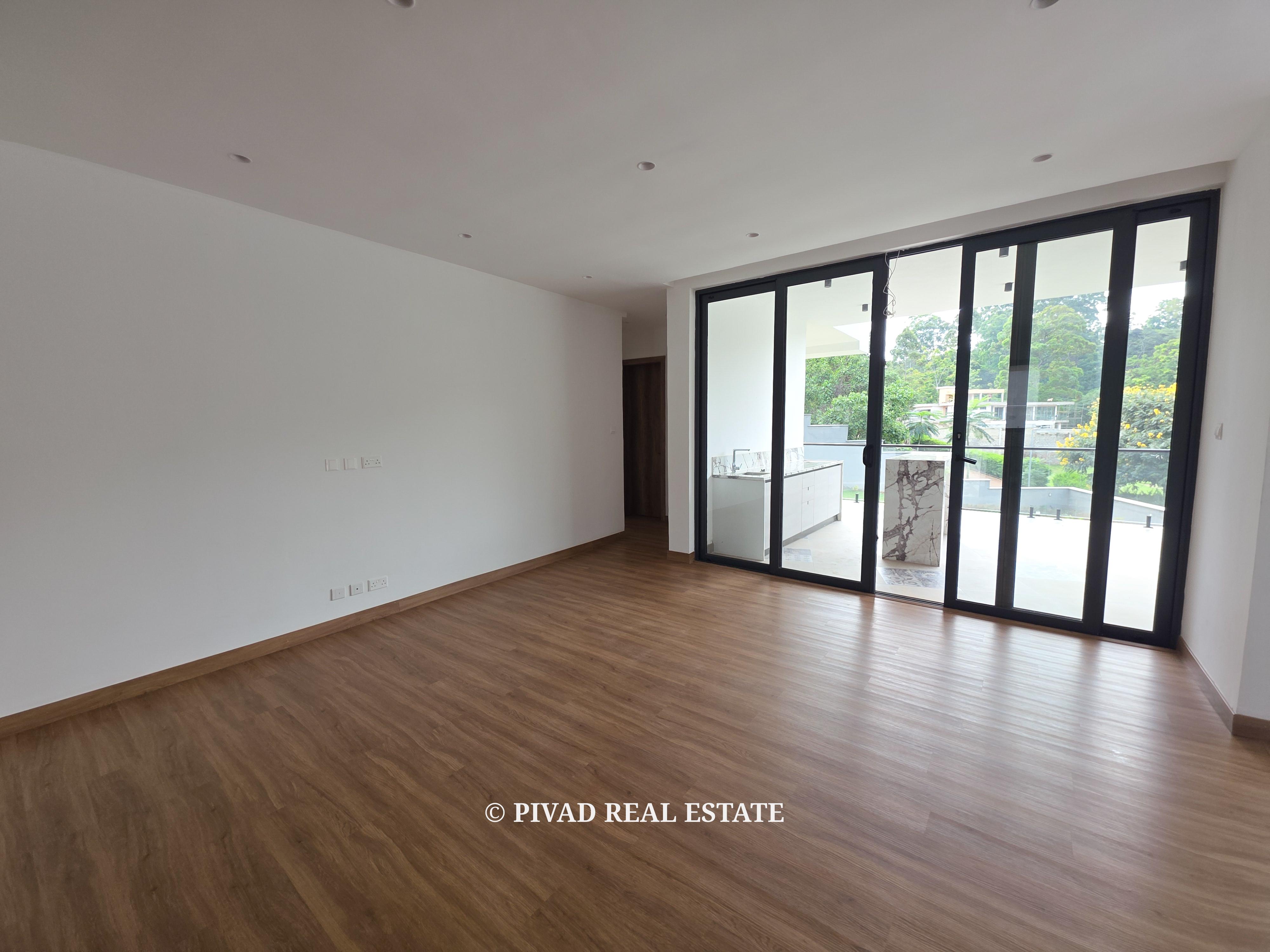 Newly built and Modern 5 Bedroom House for Sale in Nyari Estate