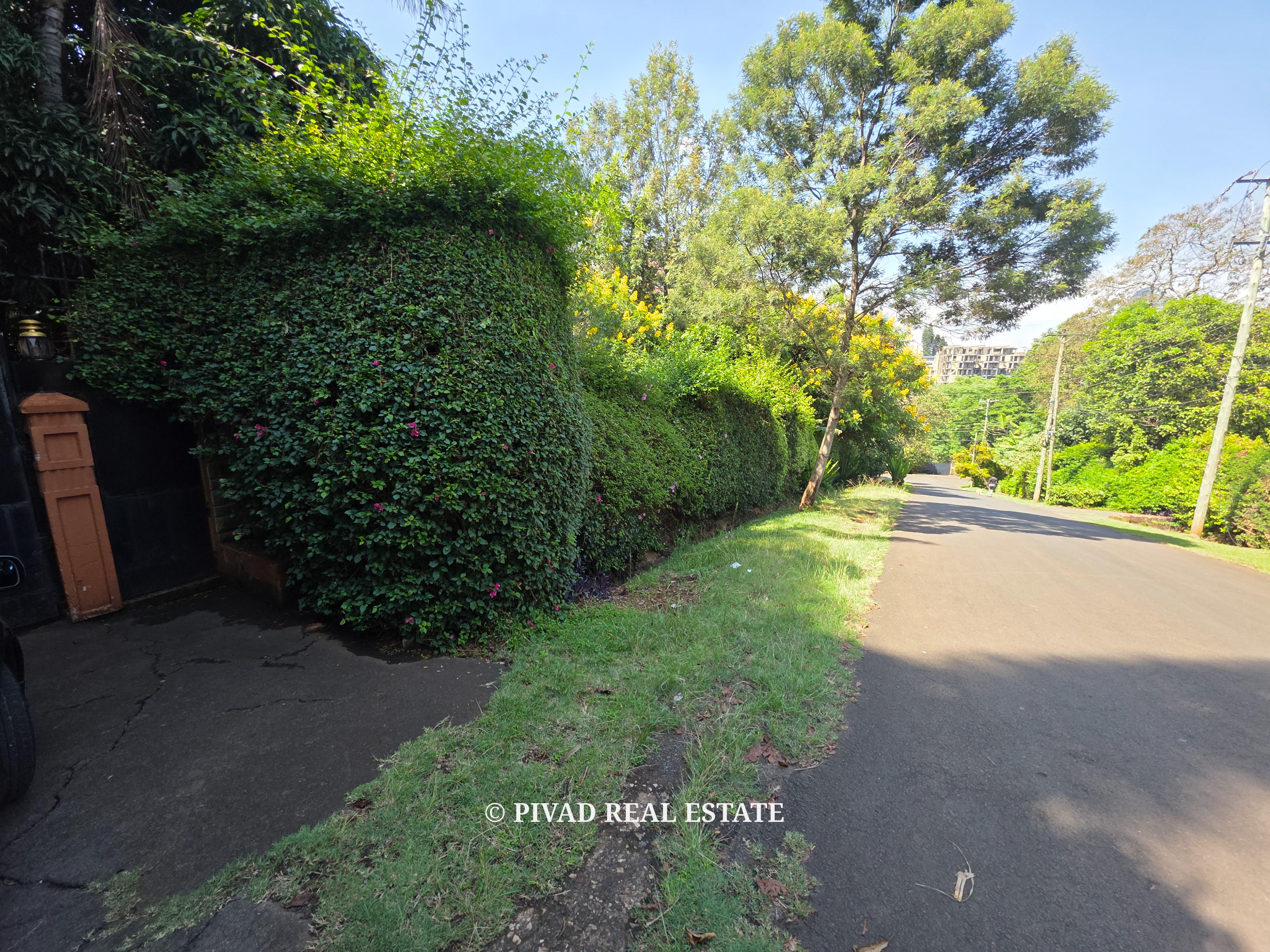 Land for Sale Along riverside drive