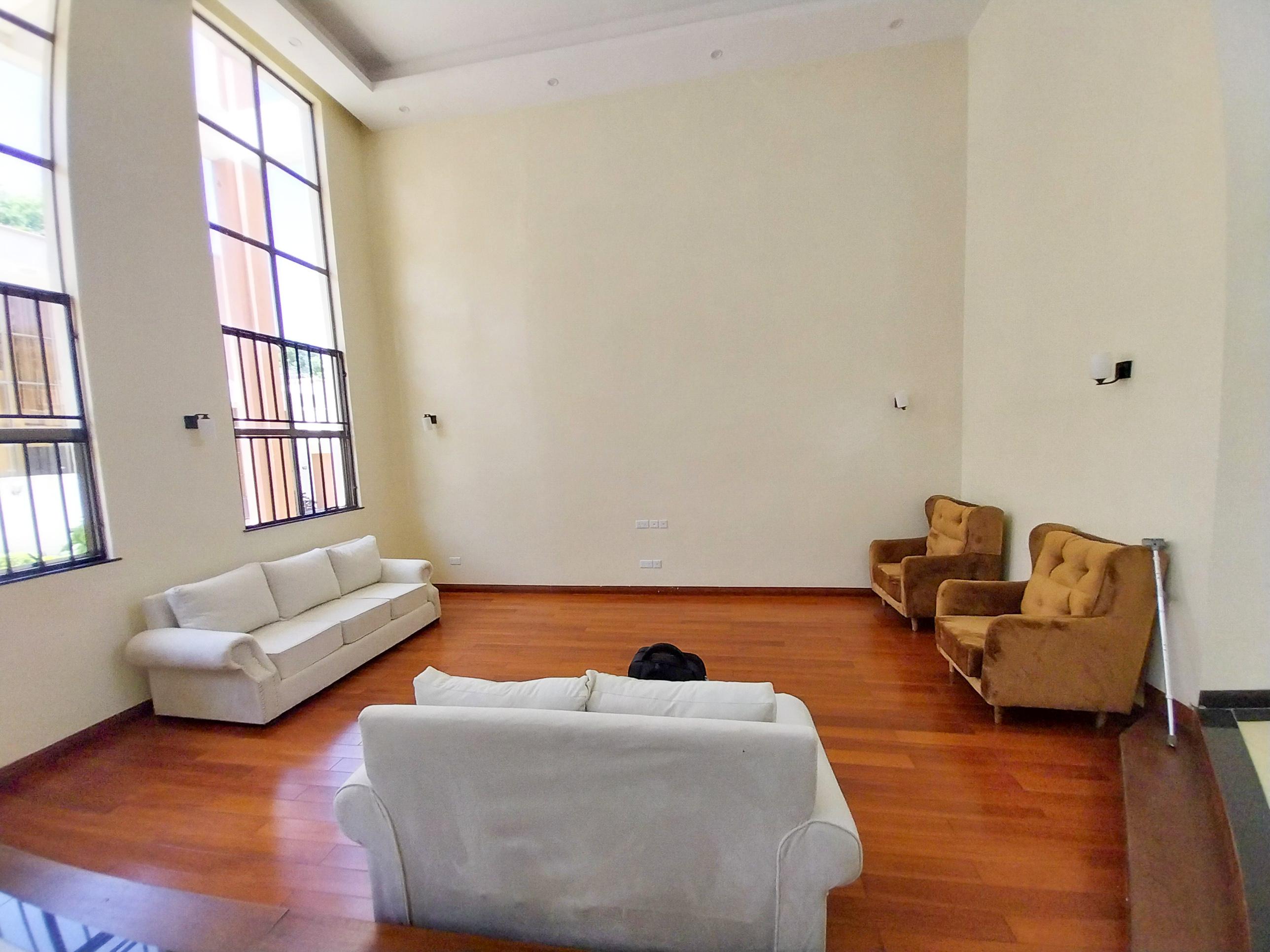 5 Bedroom townhouse Available for Rent in Lavington