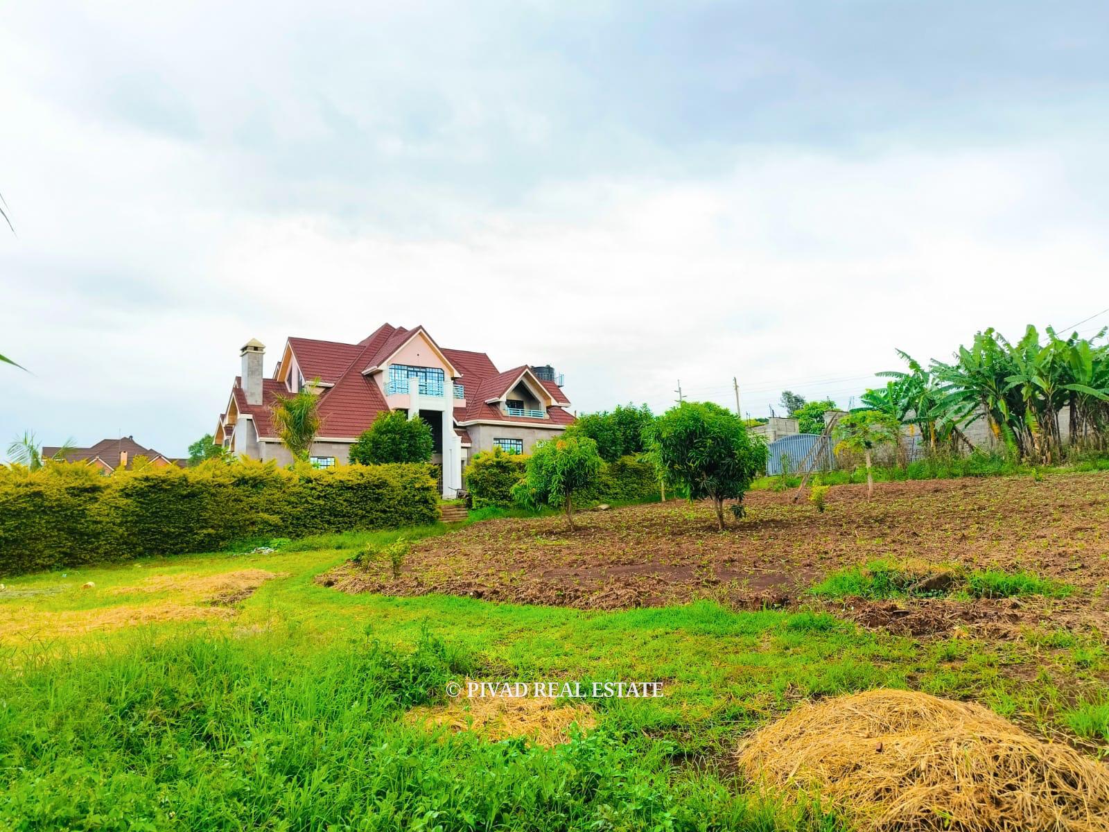 6 Bedroom Available for Sale in Cianda Kiambu